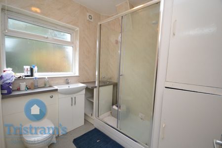 1 bed Shared House for Rent - Photo 2