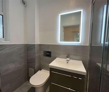 Bow House, Archery Gardens, St. Leonards-on-sea, East Sussex, TN38 - Photo 5