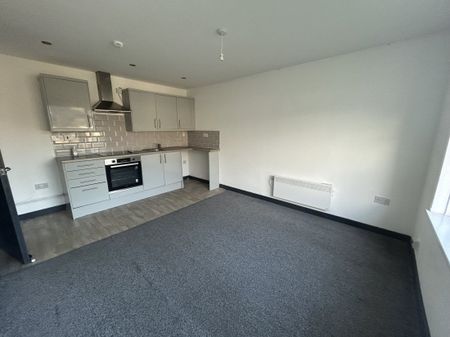 High Street, Cwmgwrach, NEATH - Photo 2