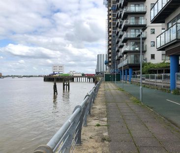 Mast Quay, London, SE18 5NP - Photo 5