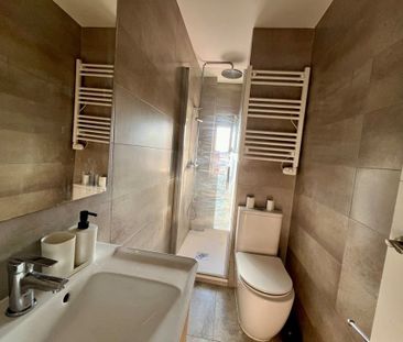 V.C. Puente de Vallecas - A3, Madrid, Community of Madrid 28038 - Photo 2