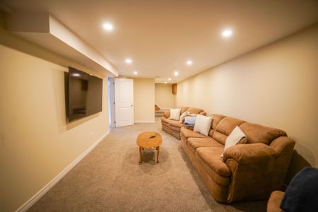 For Lease - 8685 Roosevelt Street, Niagara Falls, Ontario - Photo 4