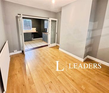 2 bedroom house to rent Cromer Road, Stoke-on-Trent, ST1 - Photo 3