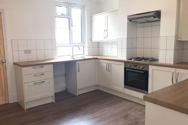 Tillstone Street - Photo 1