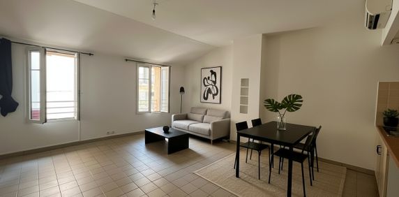 Studio à Louer Centre Ville Aubagne, - Photo 2