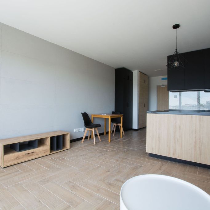 Reda City kawalerka , basen, restauracja, siłownia - Zdjęcie 1