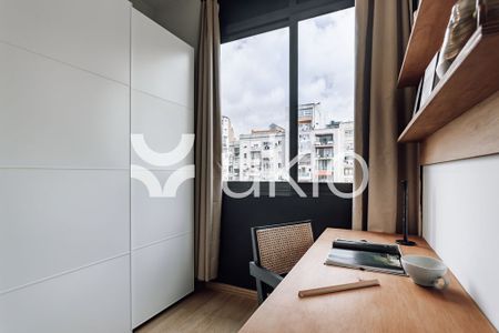 2 room luxury Flat for rent in Barcelona, Catalonia - Photo 2