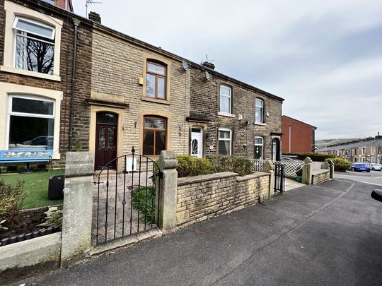 3 bedroom terraced house to rent - Photo 1