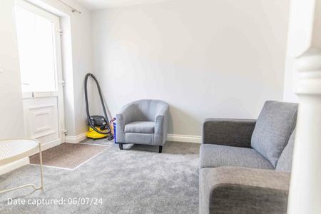 17 Emmerson Street - Photo 5