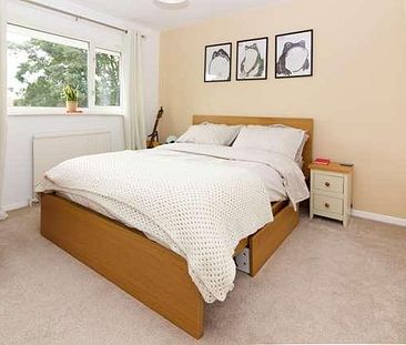 Old Stratford - Outstanding Bedroom Semi Set In Prime Location, MK19 - Photo 5