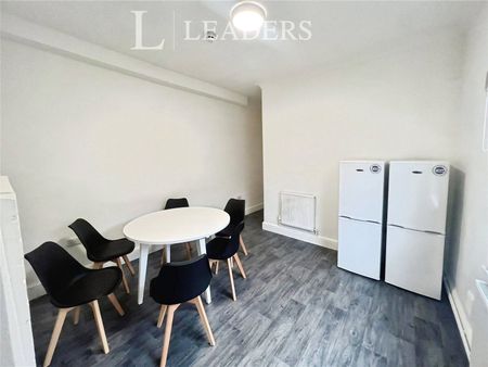 2 bedroom house to rent Alexandra Street, Eastwood, Nottingham, Nottinghamshire, NG16 - Photo 4