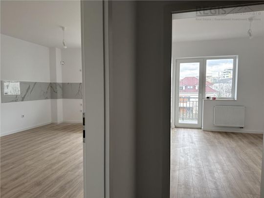 Oportunitate, 2 camere open space, Coresi - Photo 1
