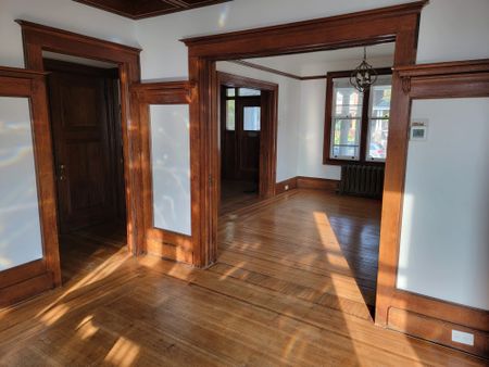 For Lease - 43 Barnesdale Avenue, Hamilton, Ontario - Photo 5