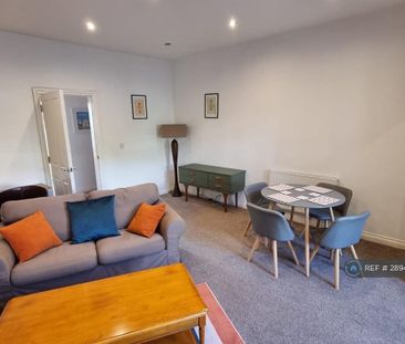 1 bedroom flat to rent - Photo 6