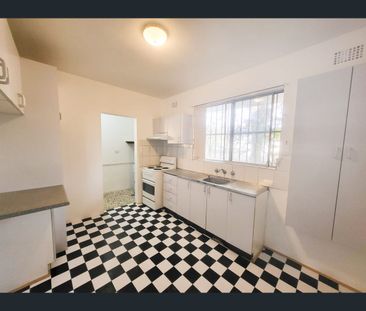 1/30 Oswald Street, Campsie, NSW 2194 - Photo 4
