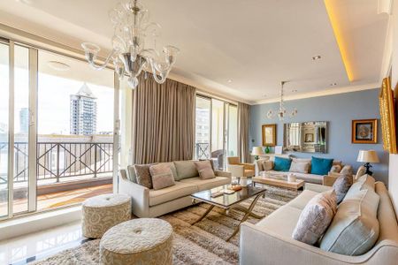 3 bedroom penthouse to rent - Photo 2