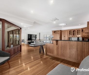 Renovated Family Entertainer in a Prime Cul-de-Sac Location - Photo 4
