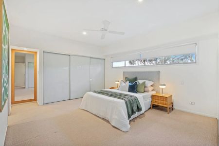 Stunning Townhome in Prime Annerley - Photo 5