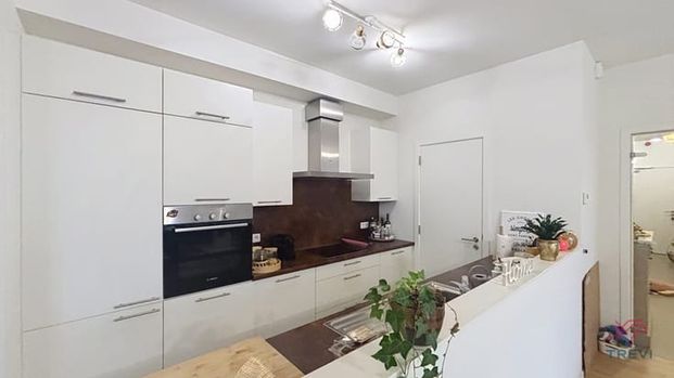 Appartement te huur - Foto 1