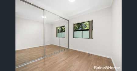 Stylish and Spacious Two Bedroom Unit - Photo 3
