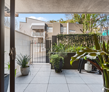 Live the Inner West Lifestyle - One-Bedroom Retreat in Harold Park - Photo 5