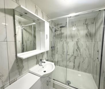 2 Bed Flat, Castle Edge, NG7 - Photo 1