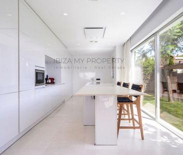 5 room luxury Villa for rent in Cala Conta, San Jose, Province of B... - Photo 3