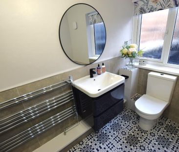 1 bedroom in a house share to rent - Photo 4