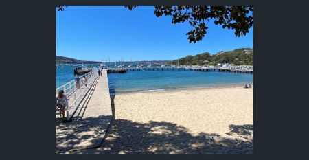 **First Open for Inspection, 9.00-9.30am, Saturday, 13/12/25** Updated Character Apartment on Balmoral Slopes with Views - Photo 3