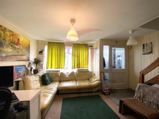 Rosamund Avenue, LE3, Leicester - Photo 1