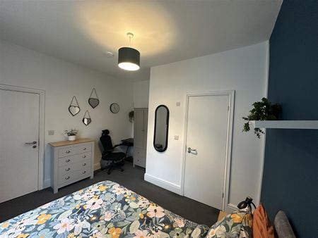 House share to rent in Grant Street, Burnley, BB11 - Photo 4