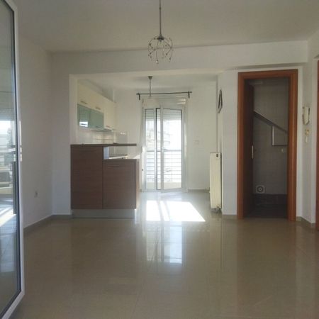 Μεζονέτα για ενοικίαση Νέα Ελβετία (Χαριλάου) - Φωτογραφία 4