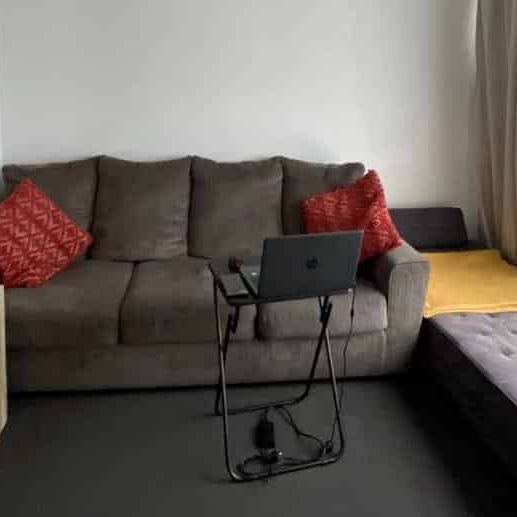Central & Tidy 2 Bedroom Unit - Photo 1