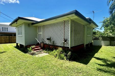 15 Swales Street, Mundingburra. - Photo 3