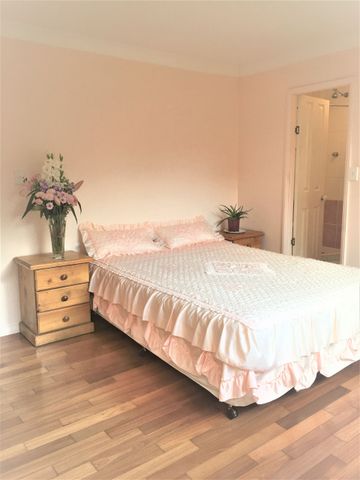 12 Nyan Street, Chifley, NSW 2036 - Photo 2