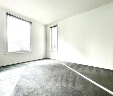 1905/163 City Road - Photo 5