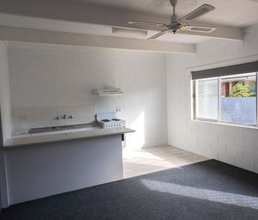 1 Bedroom Unit - Photo 2