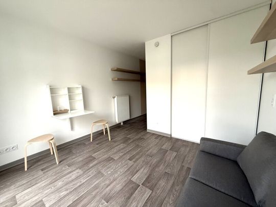 Location Appartement 1 pièce 18m² FRANQUEVILLE ST PIERRE 76520 - Photo 1