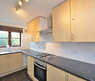 3 bedroom link detached house to rent - Photo 6