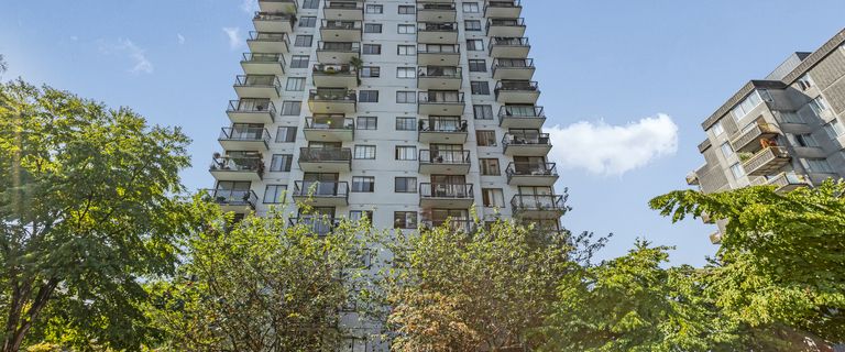 Beautiful 1 Bedroom Condo In Vancouver! | 1146 Harwood Street, Vancouver - Photo 1