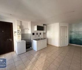 Location Appartement 2 pièces 36m² ST ETIENNE 42000 - Photo 5