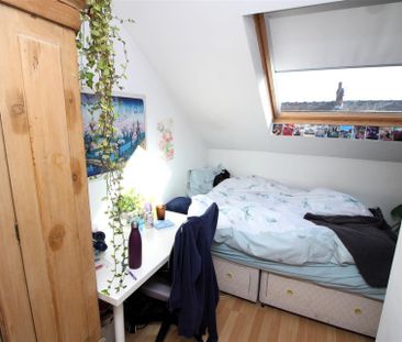 6 bedroom Student Maisonette to rent in Myrtle Grove, Newcastle Upo... - Photo 6