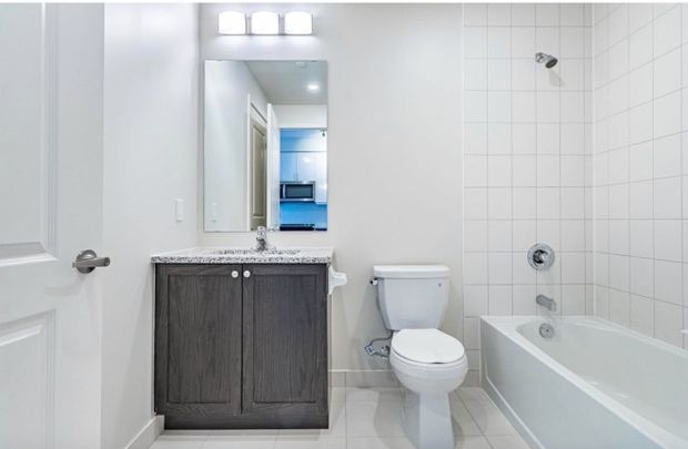 For Lease - 38 Annie Craig Drive Unit# 810, Toronto, Ontario - Photo 1