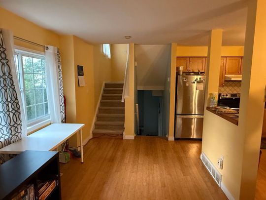 For Lease - 185 Highland Crescent Unit# 1, Kitchener, Ontario - Photo 1