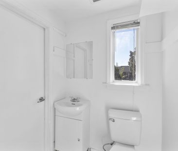 For Lease - 46 Athol Avenue, Toronto, Ontario - Photo 6