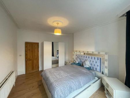 2 bedroom property to rent - Photo 2