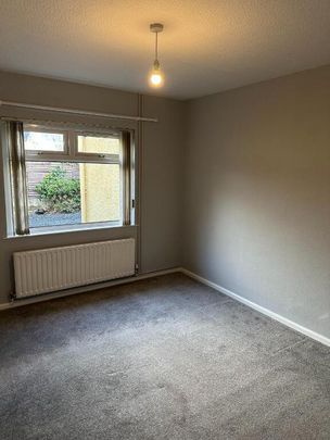 30 Carrowreagh Road, Dundonald, BT16 1TS - Photo 1