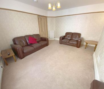 5 bedroom house to rent - Photo 2