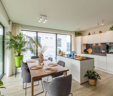 Appartement te huur - Photo 1