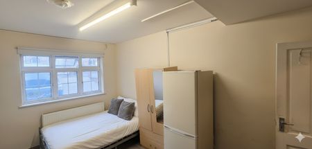 Randall Avenue, London, NW2 - Photo 4